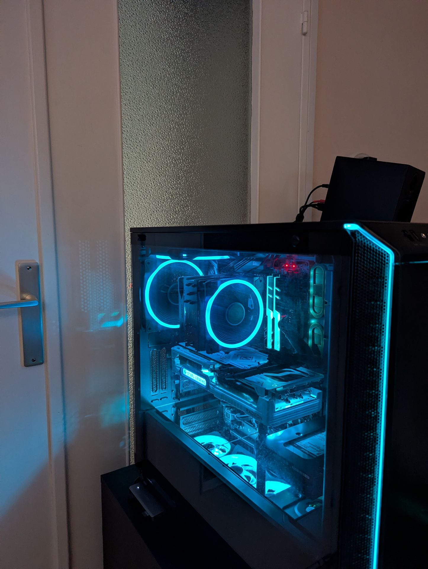 https://media.photowebcloud.fr/large/6a5f008d80bd2.jpg